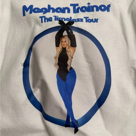 Megan Trainor Concert Hoodie - Picture 2 of 6